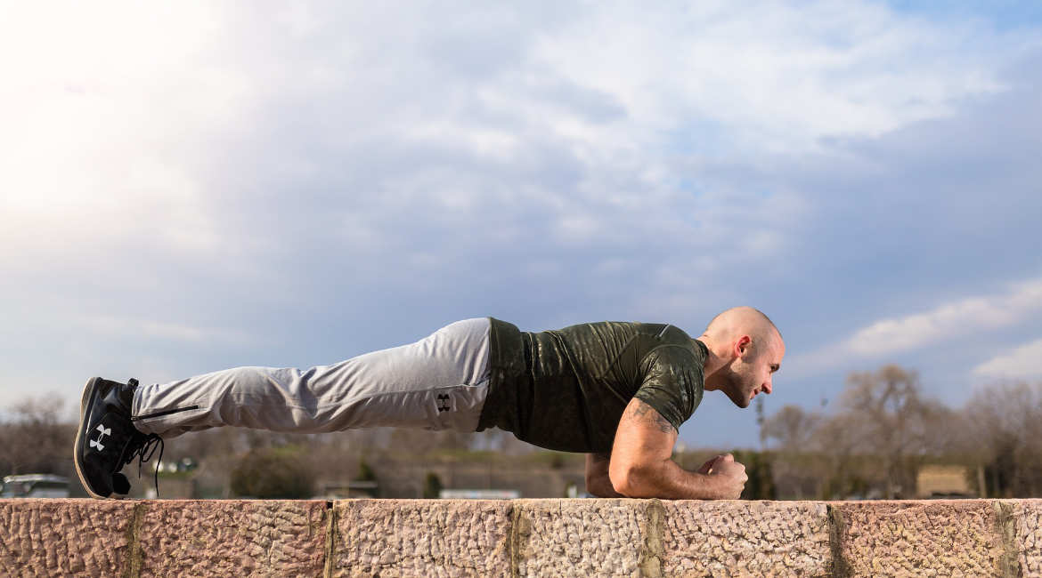 Rad Core Exercise Core Training im Radsport: 6 einfache Übungen für zu Hause!