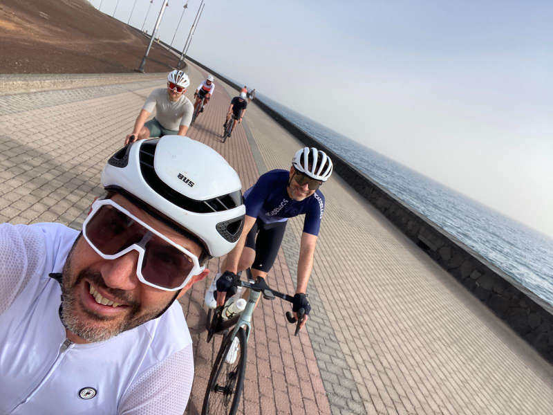 Thomas beim Guiden auf Lanzarote in unserem Trainingslager